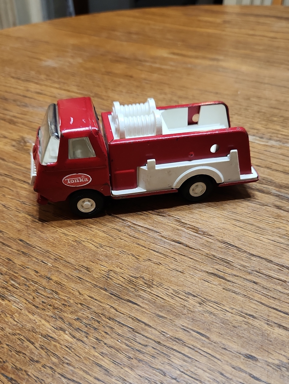 Tonka Mound Minn Fire Truck W/small Water Pumper